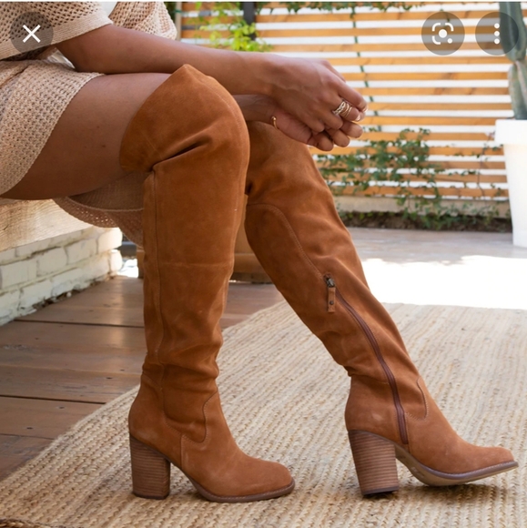 kelsi dagger brooklyn logan